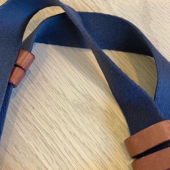 Genuine leather Kipling crossbody/handbag - Picture 8 of 16